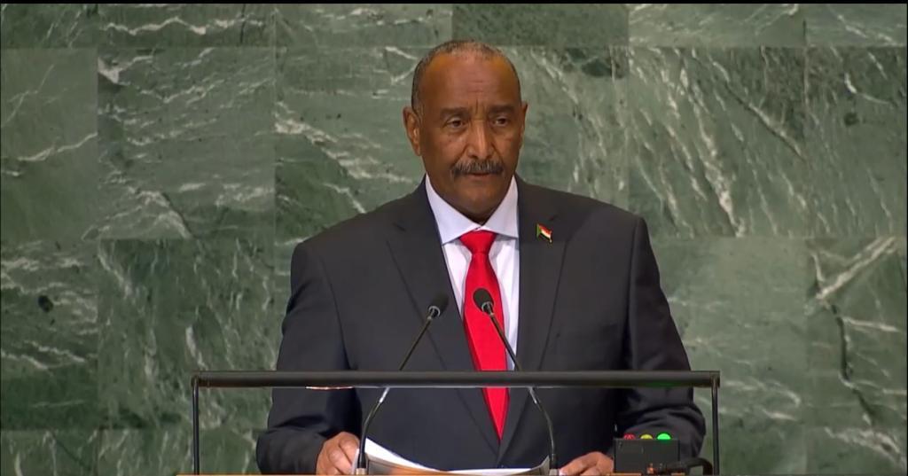 البرهان يؤكد الالتزام بتعزيز آليات الانتقال السلمي والتحول الديمقراطي في السودان