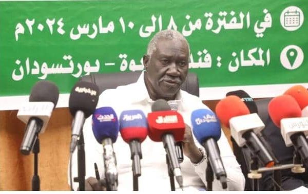 عقار يوجه انتقادات حادة للقوي السياسية السودانية