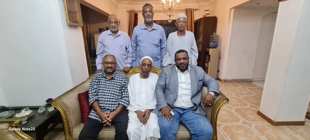وفد جمعية الصداقة السودانية المصرية يلتقي رئيس المجلس الأعلى للجالية السودانية بالقاهرة